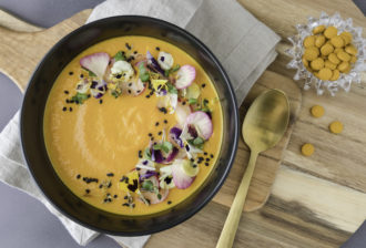 Creamy Carrot Turmeric Soup