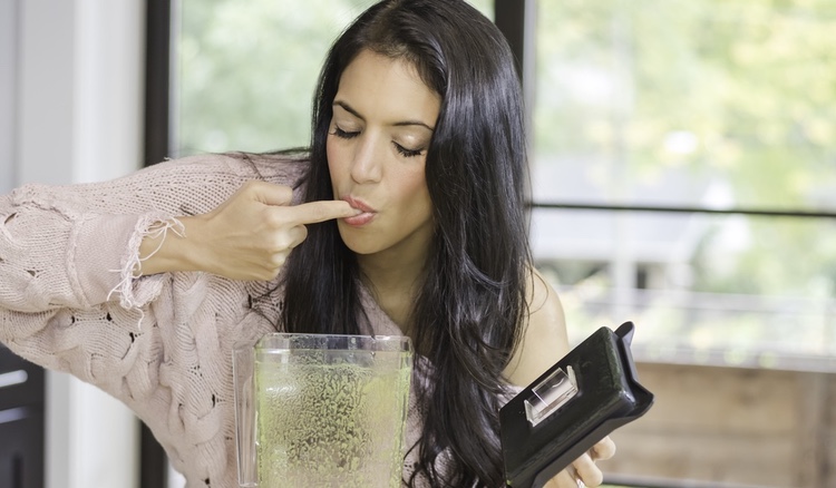 Vani Tasting a Truvani Shake